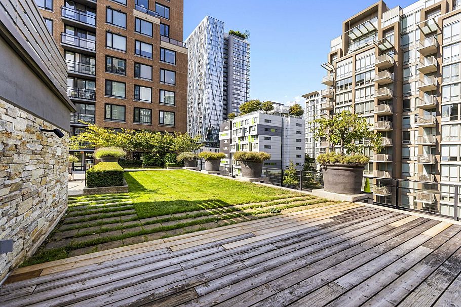 507 1088 Richards Street Vancouver, BC - 29