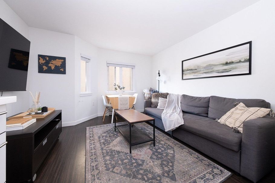 406 370 Carrall Street Vancouver, BC - 1