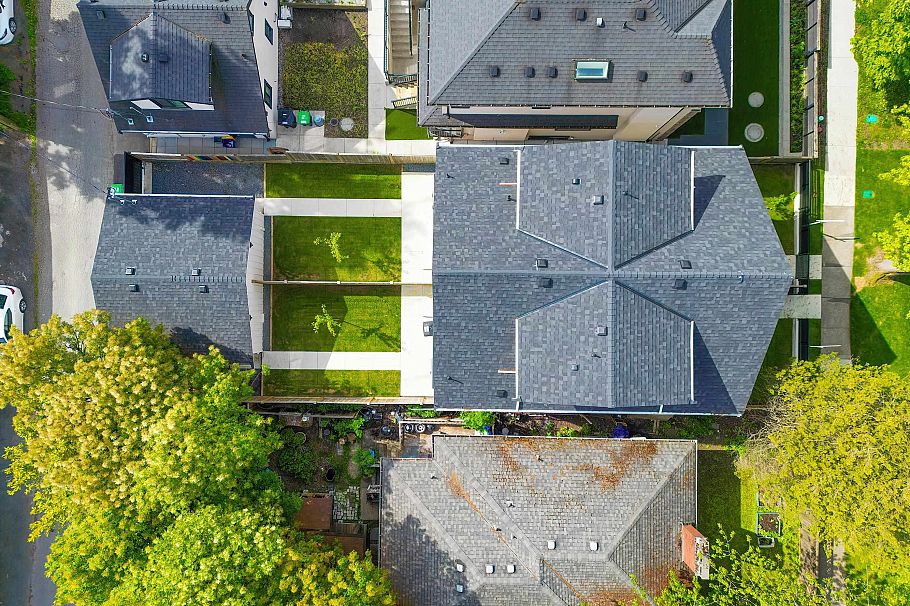 4722 Henry Street Vancouver, BC - 10