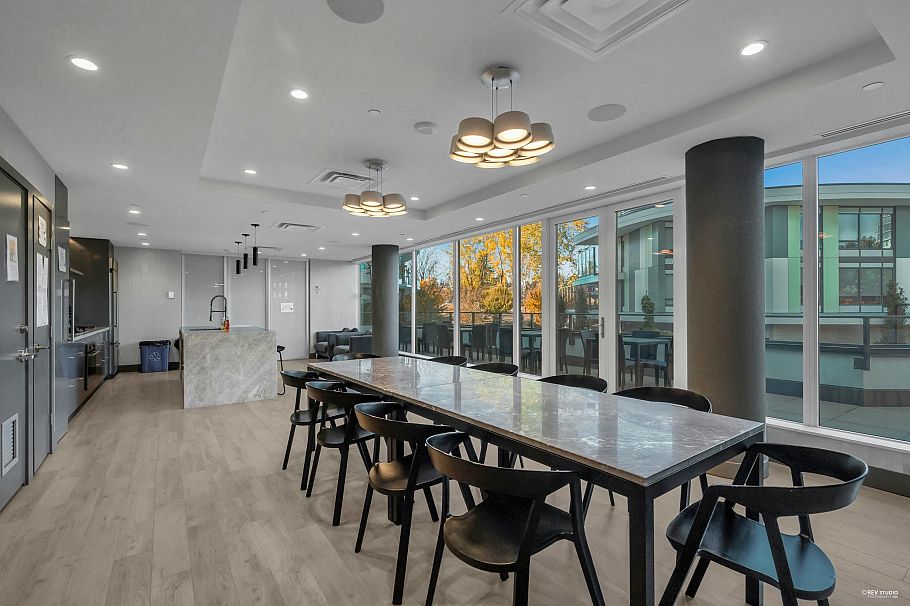 1605 8189 Cambie Street Vancouver, BC - 29