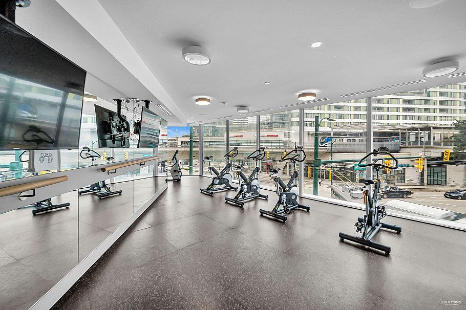 1605 8189 Cambie Street Vancouver, BC - 34