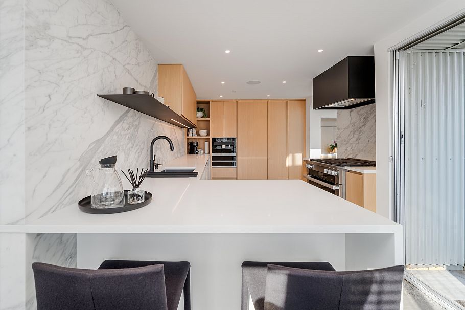 401 4387 W 10th Avenue Vancouver, BC - 11