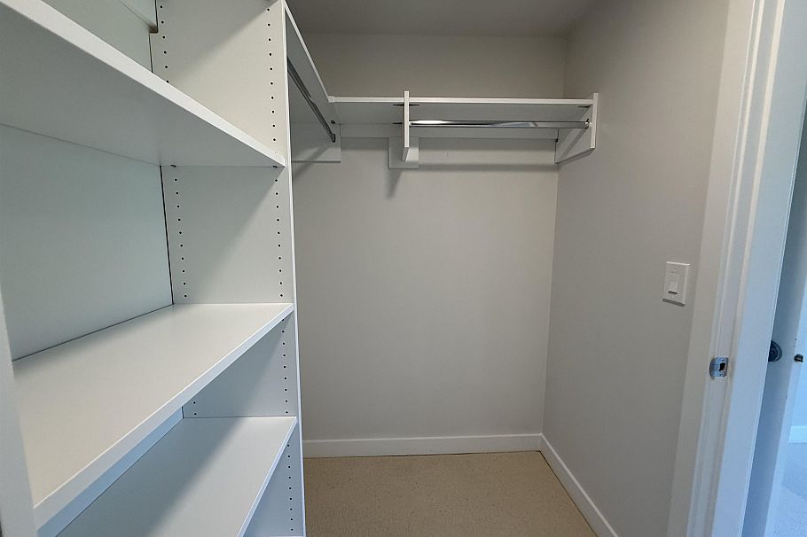 704 5608 Berton Avenue Vancouver, BC - 10