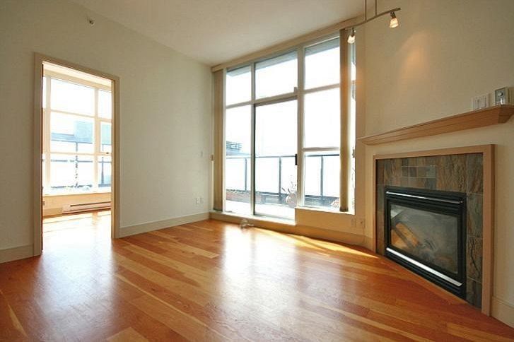 517 8988 Hudson Street Vancouver, BC - 3