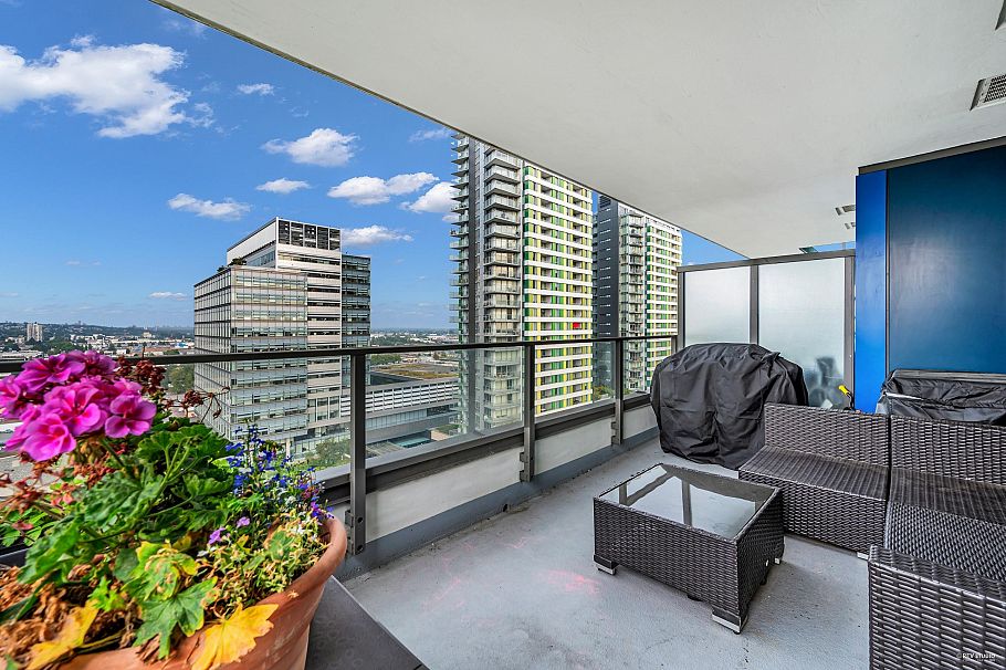 1605 8189 Cambie Street Vancouver, BC - 23