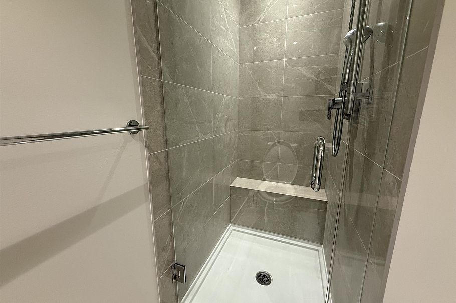 704 5608 Berton Avenue Vancouver, BC - 13