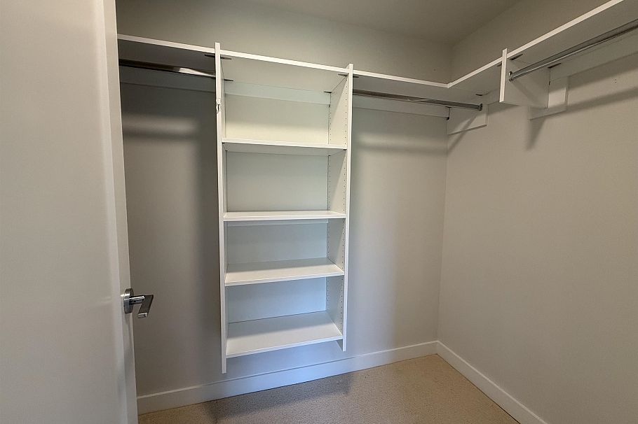 704 5608 Berton Avenue Vancouver, BC - 11