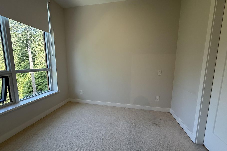 704 5608 Berton Avenue Vancouver, BC - 8