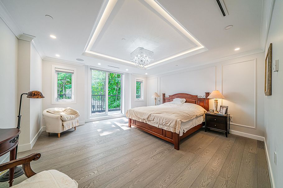 1048 Handsworth Road North Vancouver, BC - 31