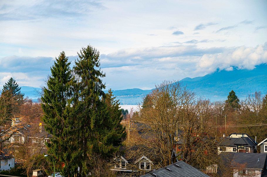 401 4387 W 10th Avenue Vancouver, BC - 37