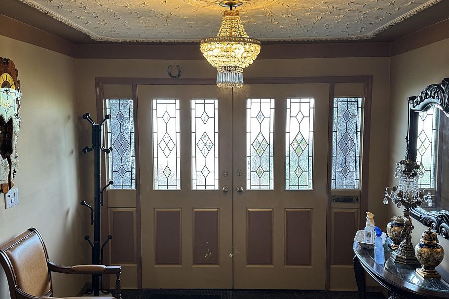 2942 Adanac Street Vancouver, BC - 4