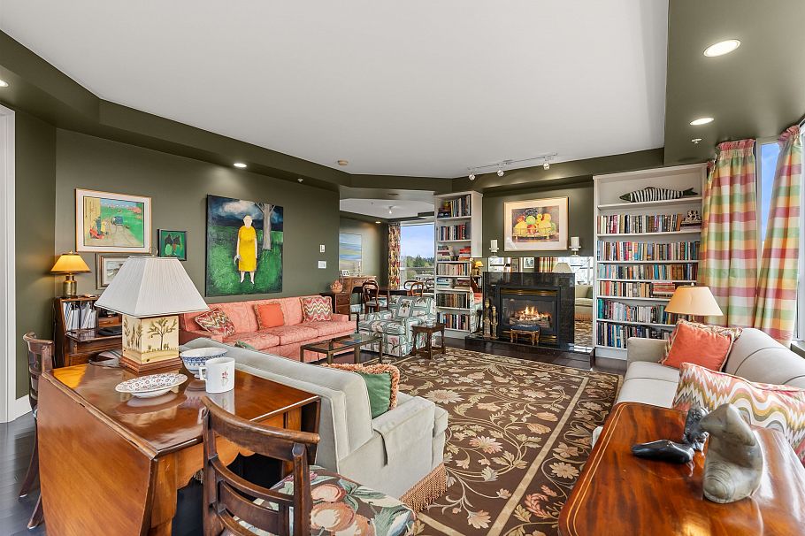 8 2838 Birch Street Vancouver, BC - 2