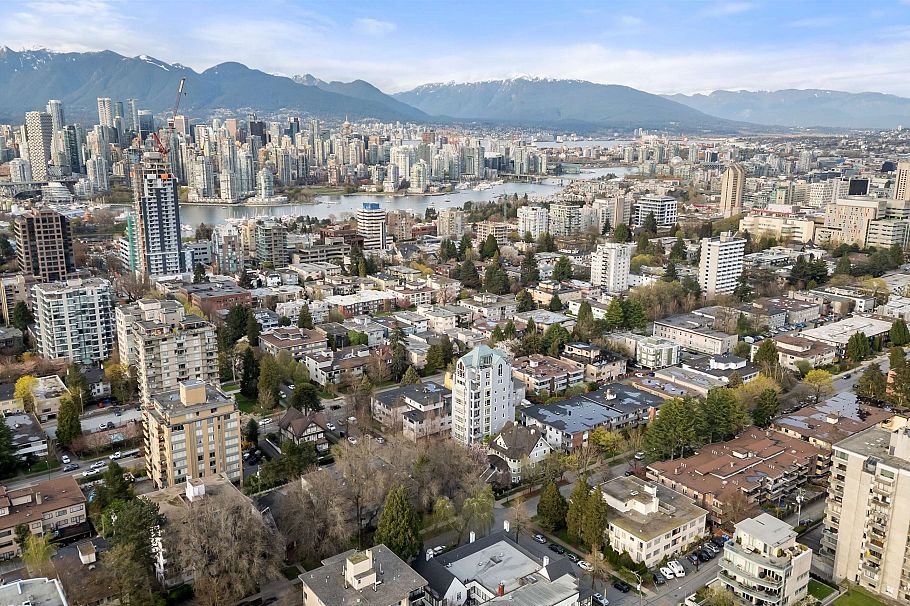 8 2838 Birch Street Vancouver, BC - 37