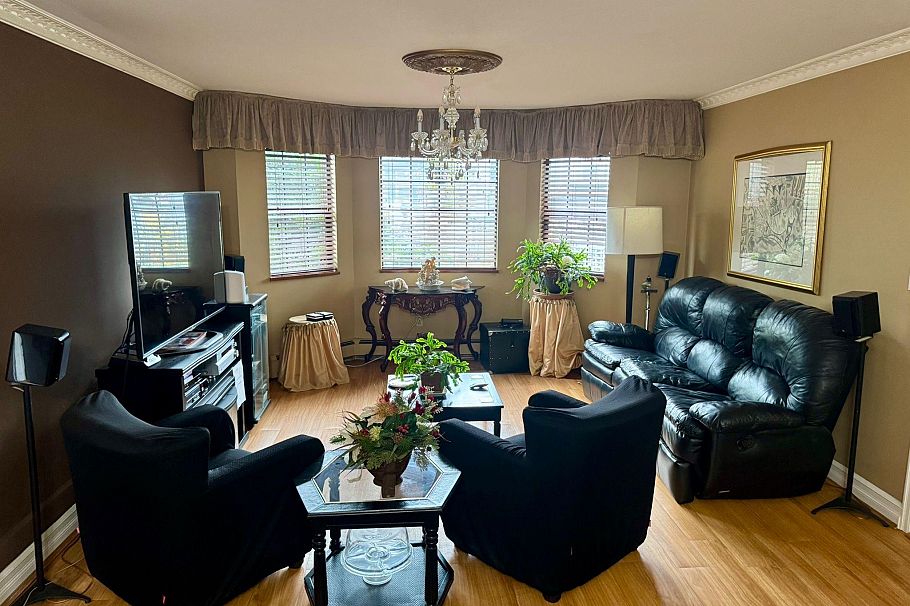 2942 Adanac Street Vancouver, BC - 13