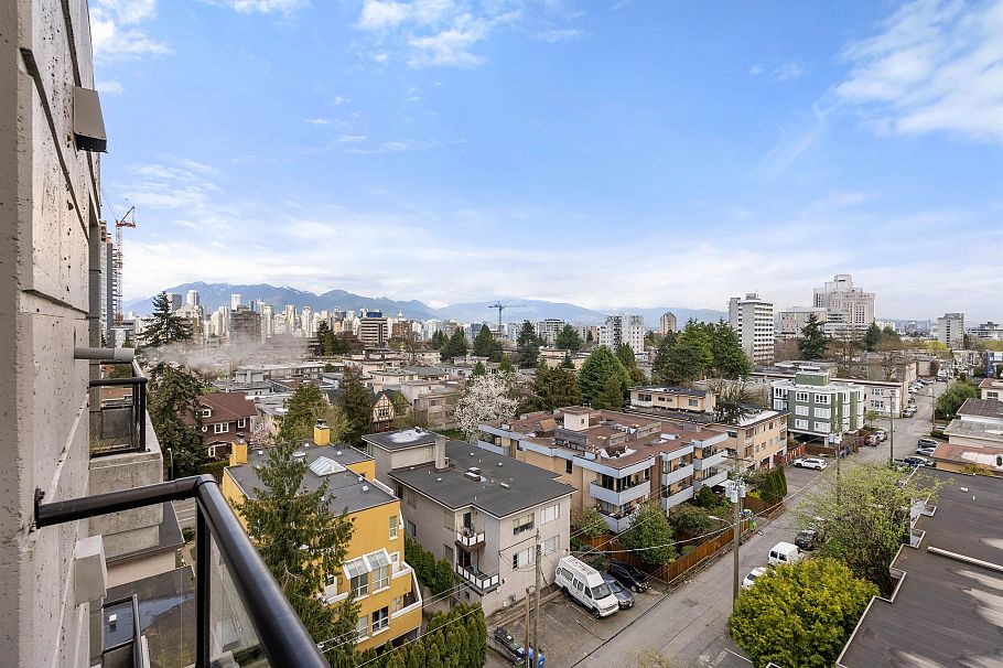 8 2838 Birch Street Vancouver, BC - 29