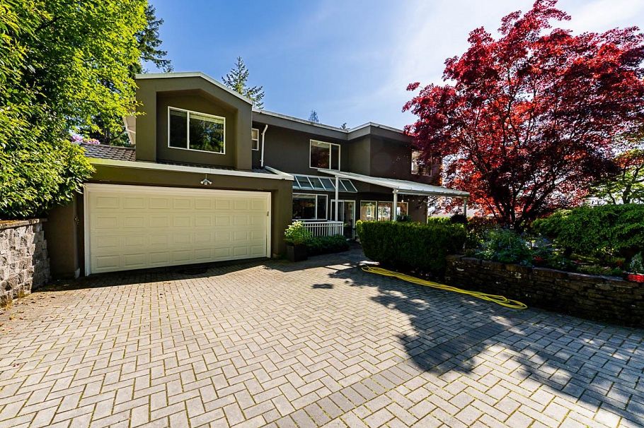 180 W Osborne Road North Vancouver, BC - 37