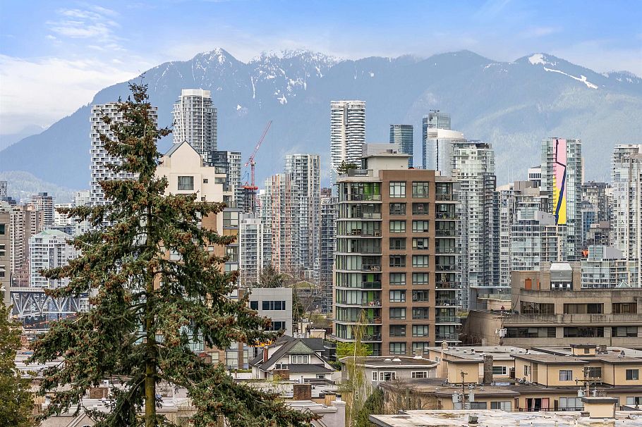 8 2838 Birch Street Vancouver, BC - 34