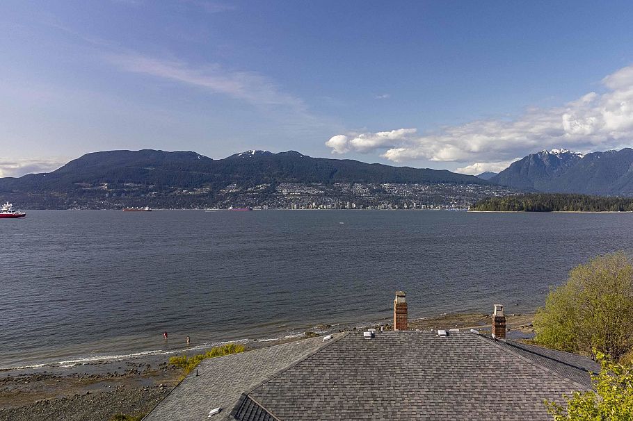 2789 Point Grey Road Vancouver, BC - 14