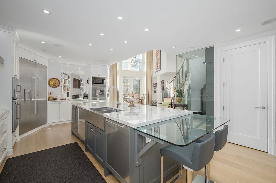 1258 Richards Street Vancouver, BC - 11