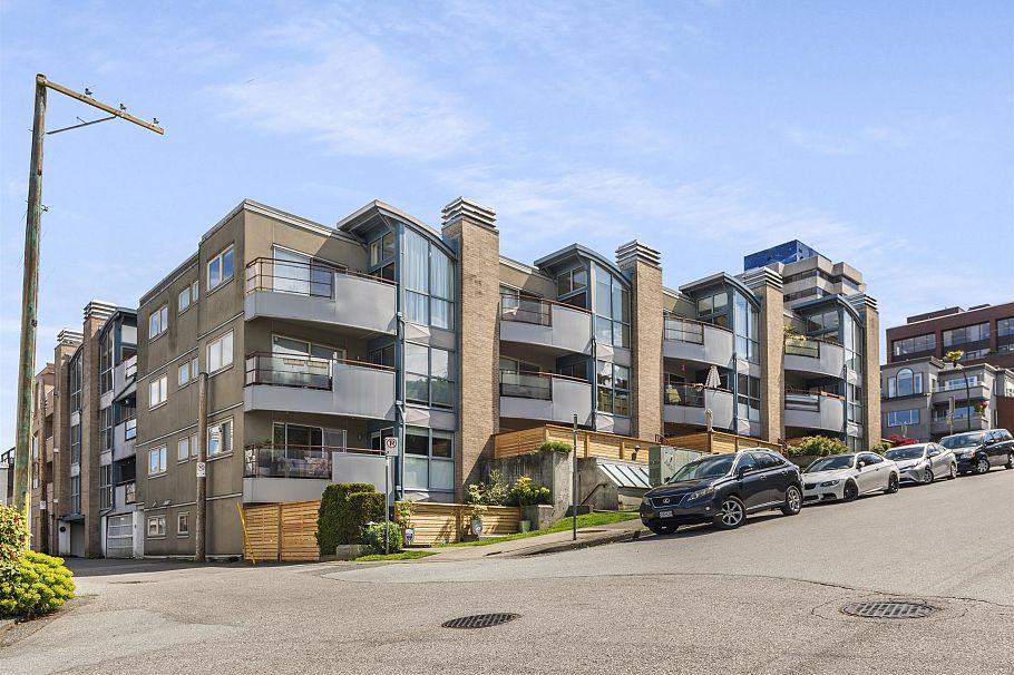 2388 Alder Street Vancouver, BC - 31