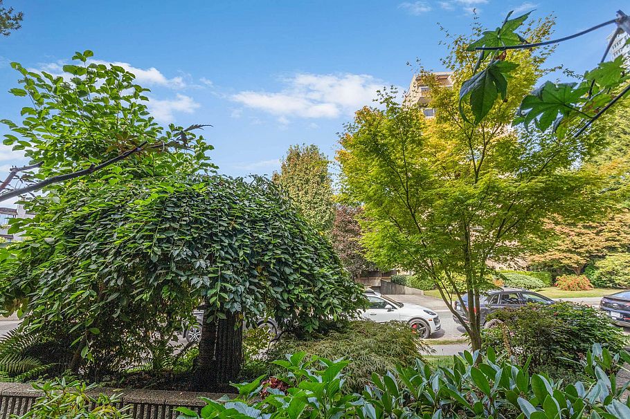 101 1352 W 10th Avenue Vancouver, BC - 20