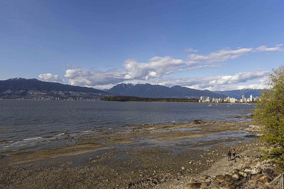 2789 Point Grey Road Vancouver, BC - 20