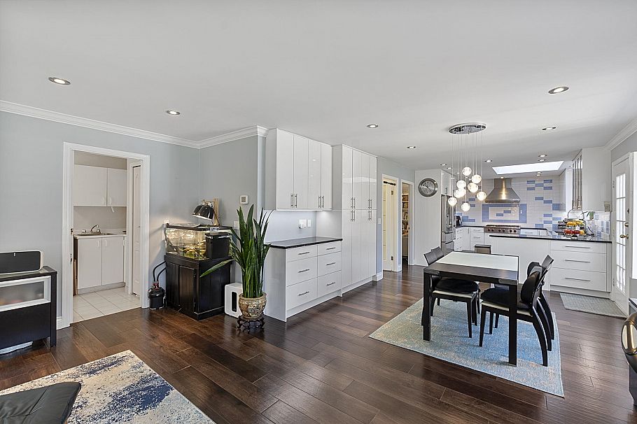 1563 W 59th Avenue Vancouver, BC - 11