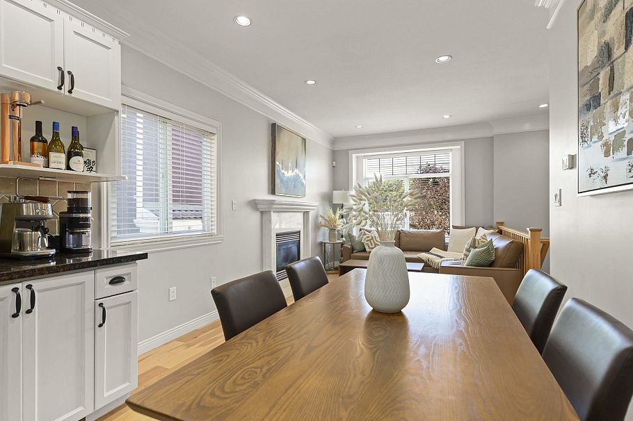 1336 E 16th Avenue Vancouver, BC - 10