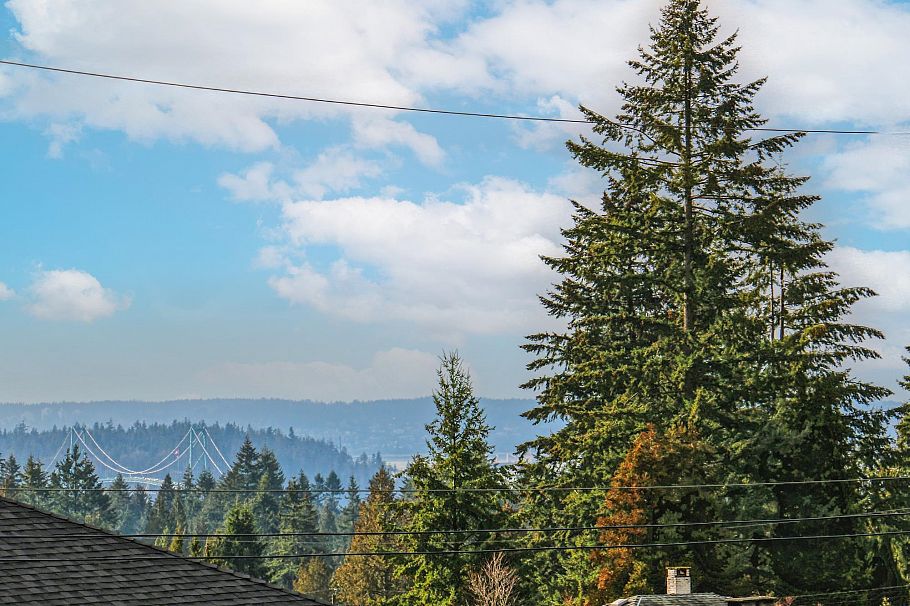4067 Sunnycrest Drive North Vancouver, BC - 24