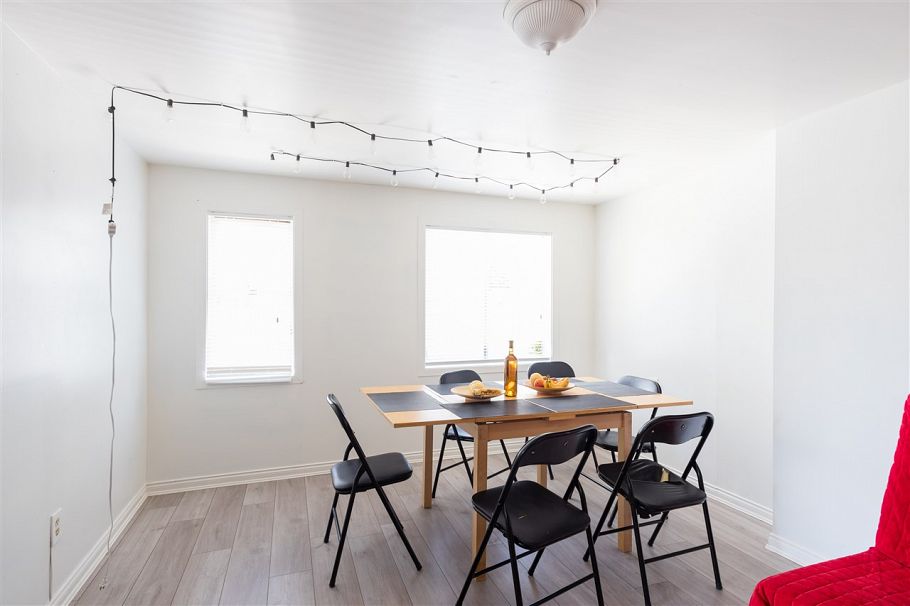 5195 Ruby Street Vancouver, BC - 3