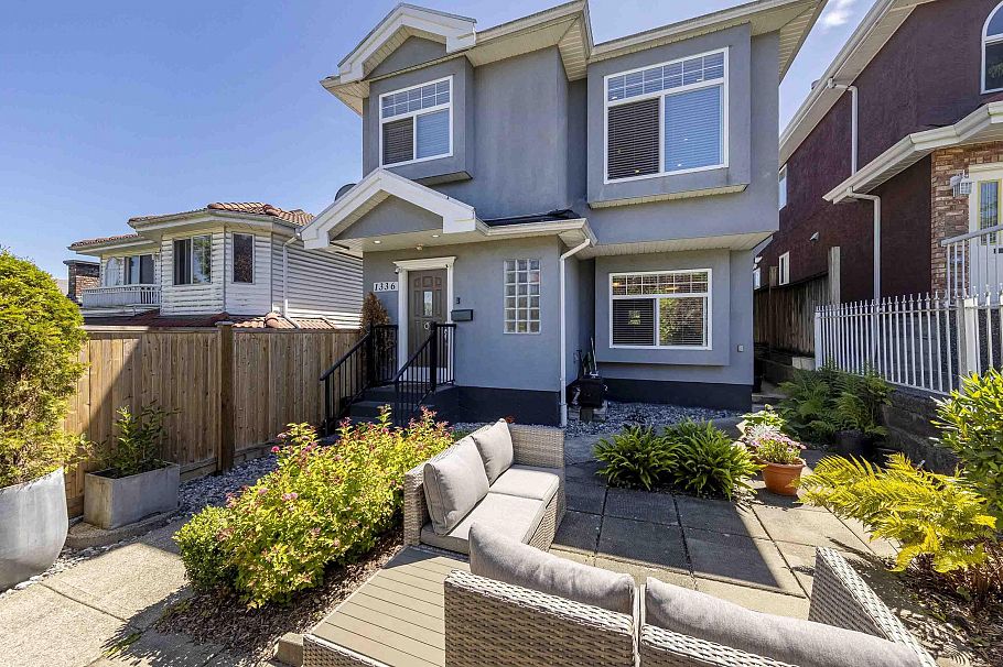 1336 E 16th Avenue Vancouver, BC - 32