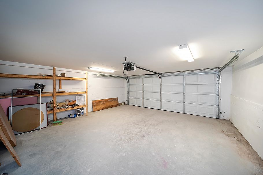 3063 Rosemont Drive Vancouver, BC - 25