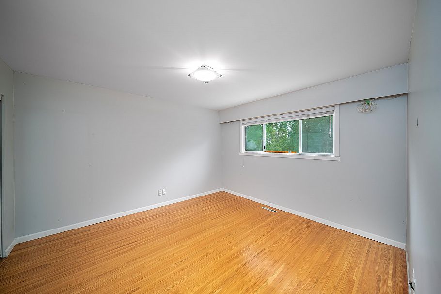 3063 Rosemont Drive Vancouver, BC - 14