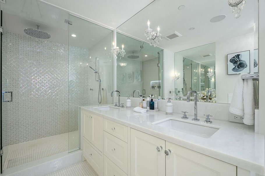 1258 Richards Street Vancouver, BC - 26