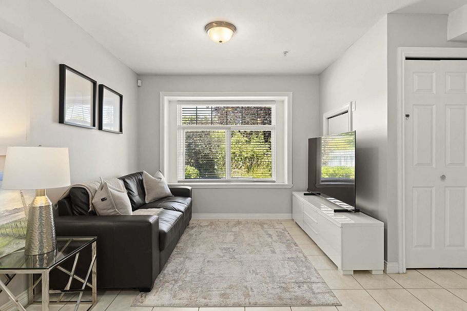 1336 E 16th Avenue Vancouver, BC - 23