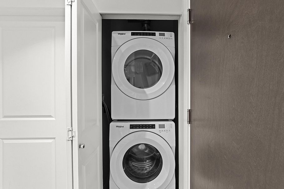 110 2663 Library Lane North Vancouver, BC - 20