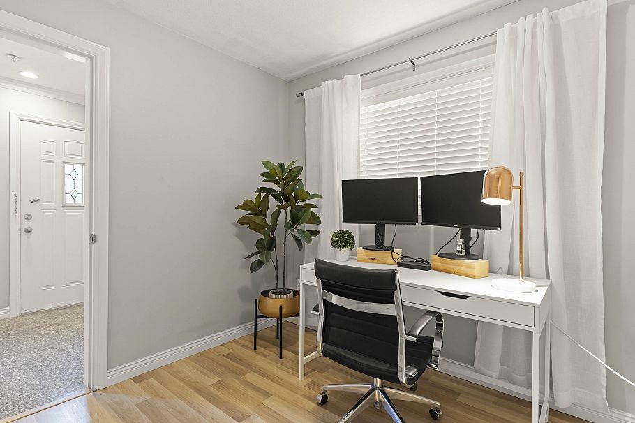 1336 E 16th Avenue Vancouver, BC - 20