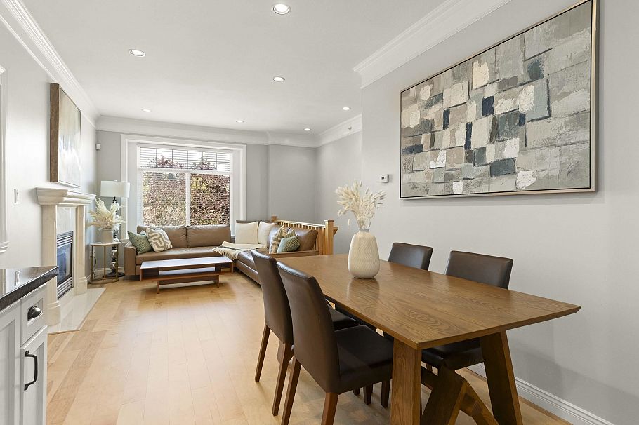 1336 E 16th Avenue Vancouver, BC - 11