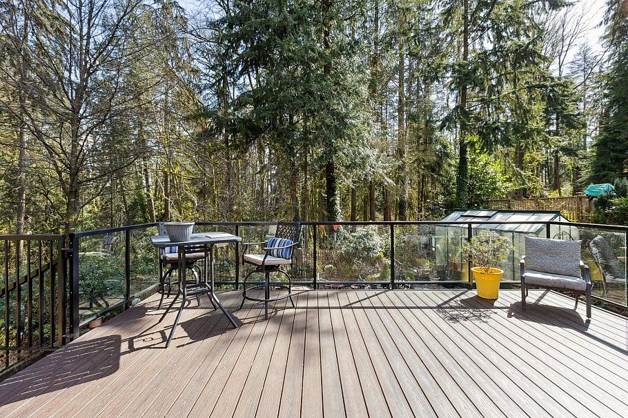 1501 Ostler Court North Vancouver, BC - 29