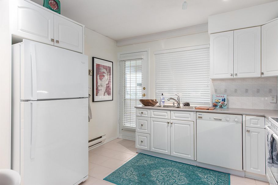 202 788 West 8th Avenue Vancouver, BC - 20