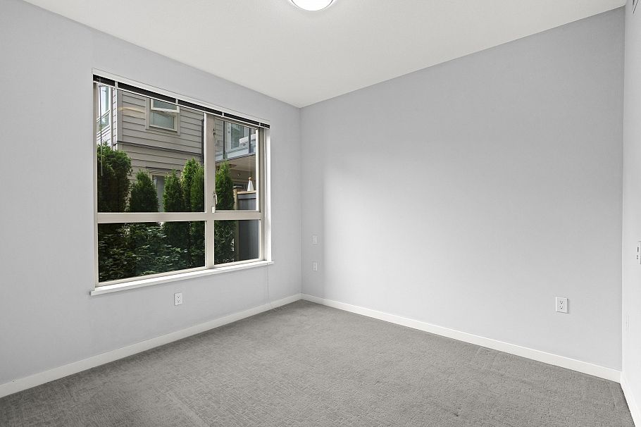 110 2663 Library Lane North Vancouver, BC - 15