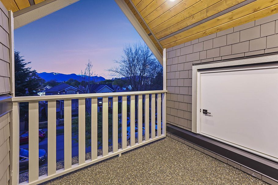 1 1322 E 13th Avenue Vancouver, BC - 34