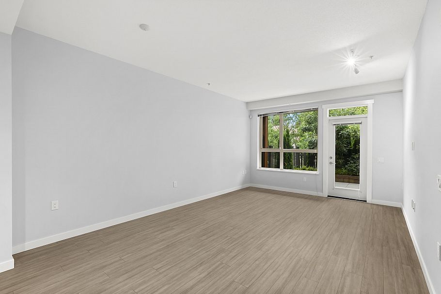 110 2663 Library Lane North Vancouver, BC - 11