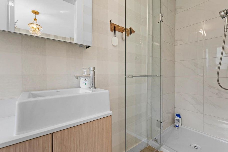 66 3597 Malsum Drive North Vancouver, BC - 29