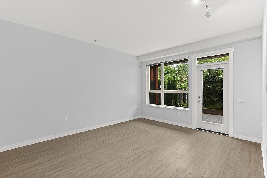 110 2663 Library Lane North Vancouver, BC - 12