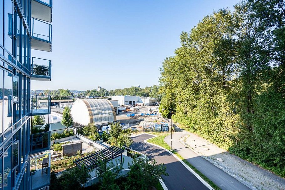 407 1401 Hunter Street North Vancouver, BC - 35