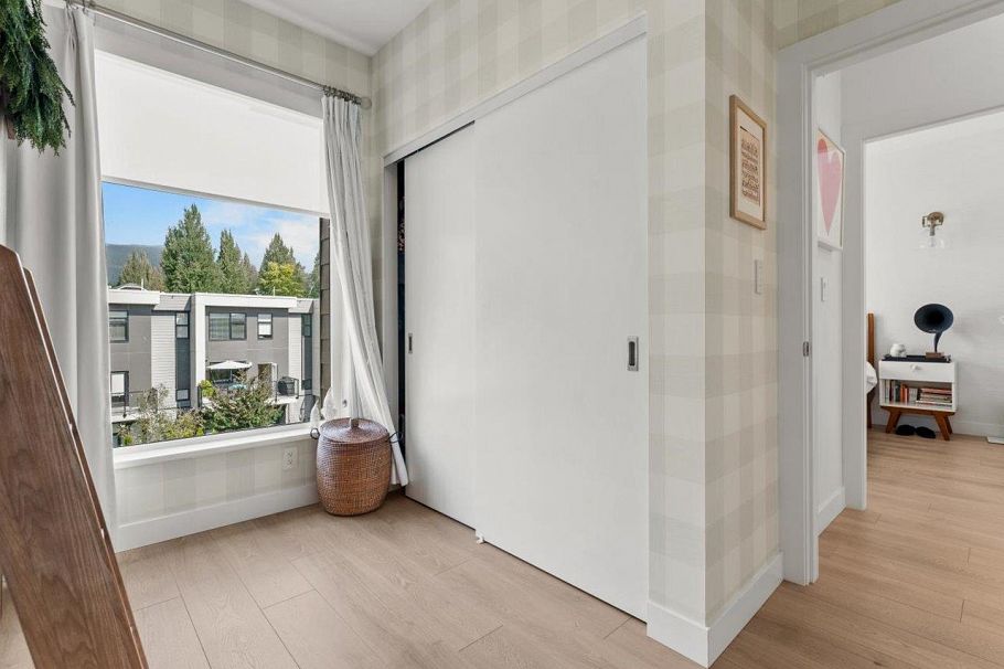 66 3597 Malsum Drive North Vancouver, BC - 25