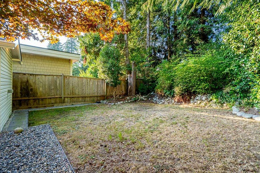 3084 Paisley Road North Vancouver, BC - 31