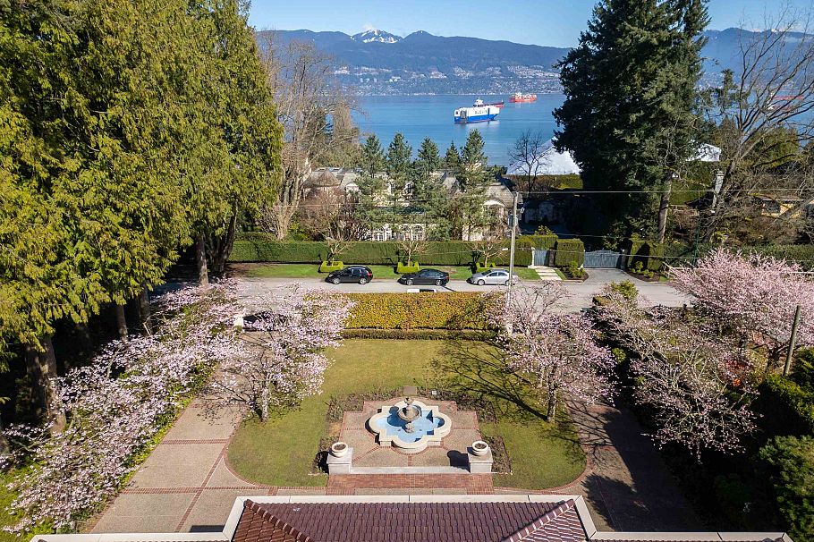 4778 Drummond Drive Vancouver, BC - 35