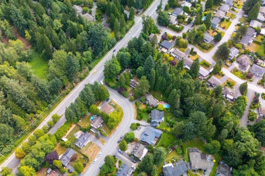 3095 Plymouth Drive North Vancouver, BC - 19